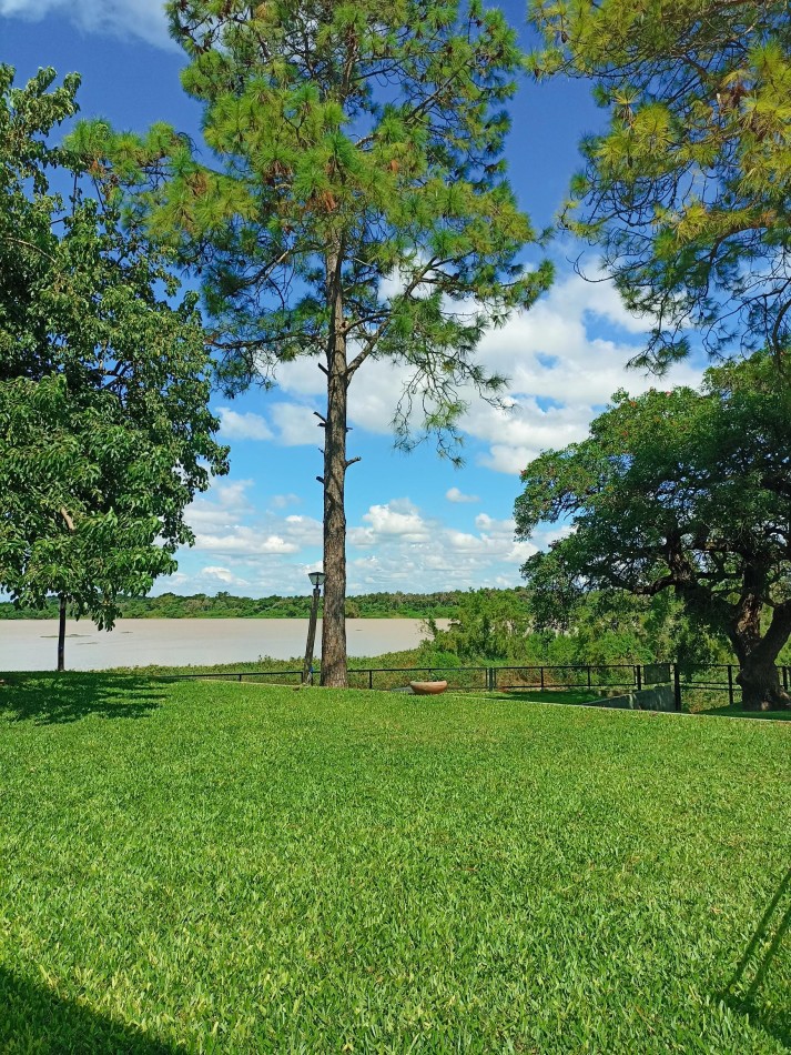 Casa sobre el rio, un verdadero paraiso en Los Zapallos 