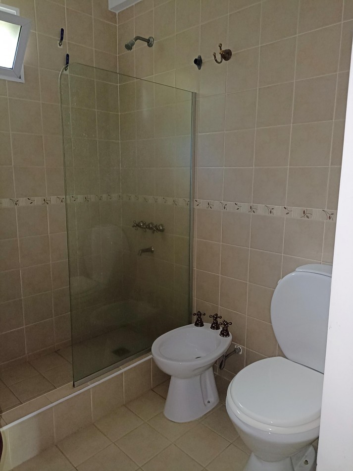 Casa sobre el rio, un verdadero paraiso en Los Zapallos 