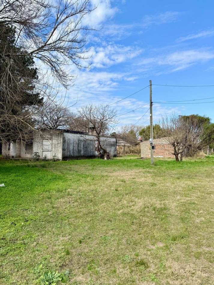 Casa en venta con gran terreno en Arroyo Leyes